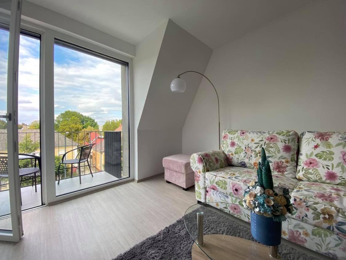 New With A View - Spectacular Views In Every Direction Heviz Exterior photo